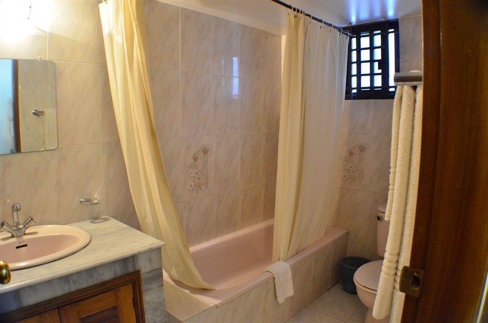 Amazon Lilly Lake View Residence Dhaka Zewnętrze zdjęcie